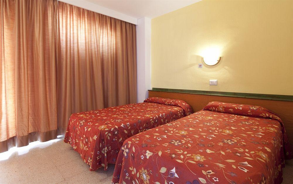 Apartamentos Sol Y Vera Magaluf (Mallorca) Exterior foto