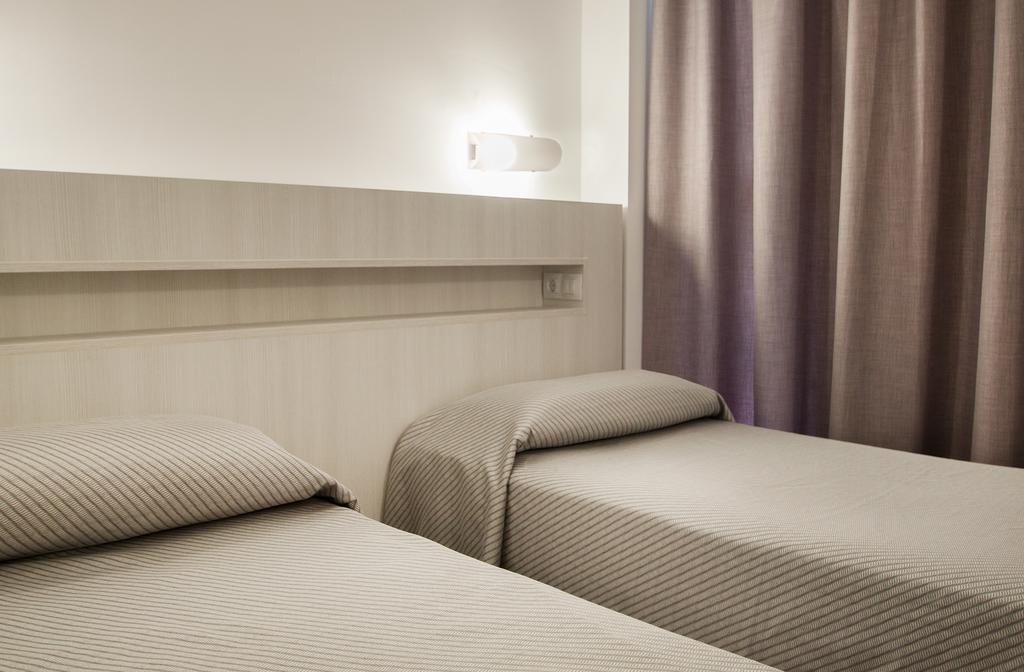 Apartamentos Sol Y Vera Magaluf (Mallorca) Quarto foto